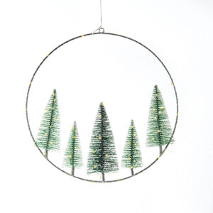 Metal ring med 5x juletræ&LED lys (BATTERI) - 30CM