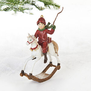 Nissebarn, poly., på gyngehest - 12CM