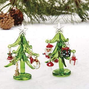 Juletræ, grønt glas, med julefigurer - 9CM, 2ASS.